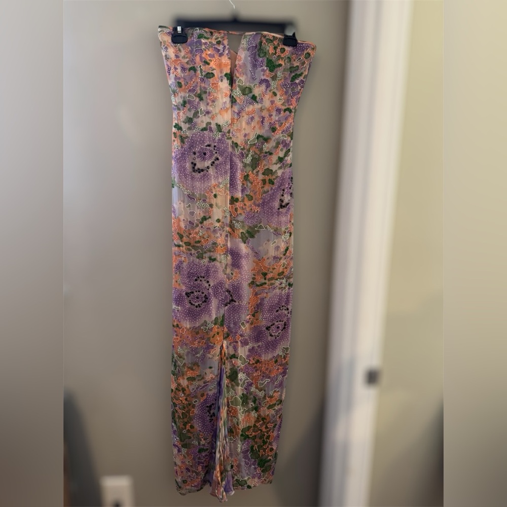 Donald Deal Vintage Beaded Gown 100% silk Colorful And Gorgeous- Read Descriptio